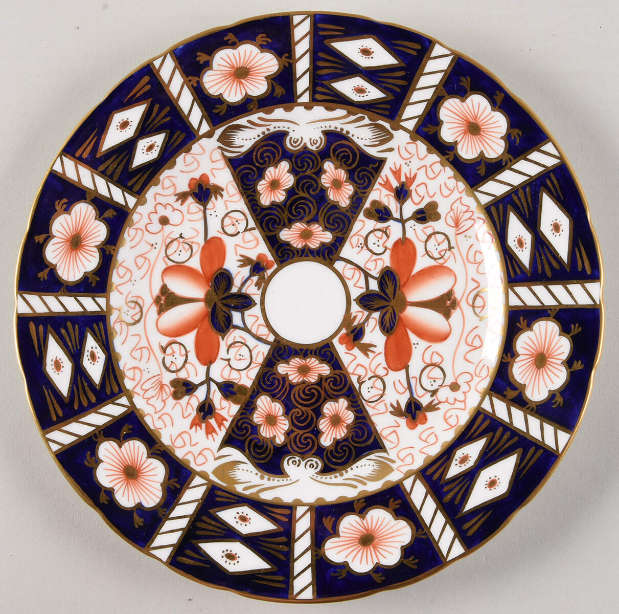 Traditional Imari Luncheon Plate by Royal Crown Derby-1