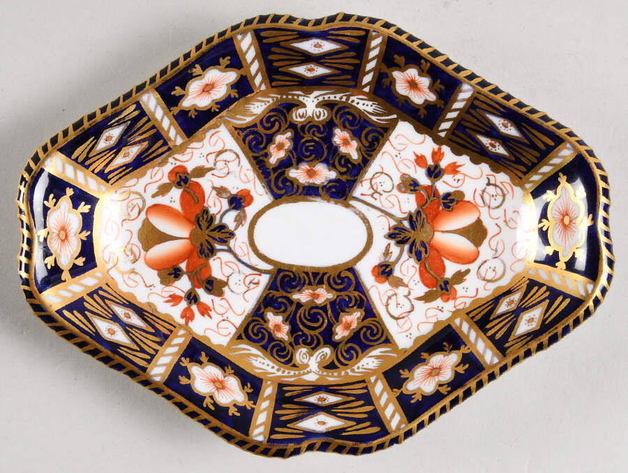 Traditional Imari 6" Oval Tray by Royal Crown Derby-1