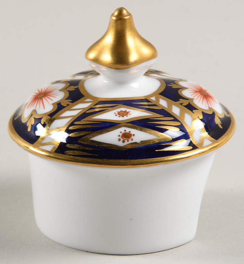 Traditional Imari Lid for Hot Water Jug by Royal Crown Derby-1