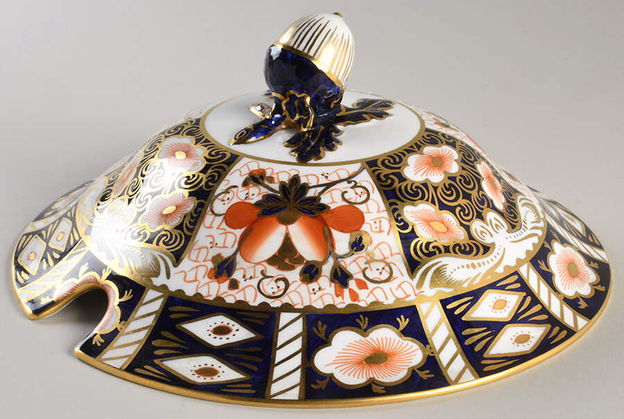 Traditional Imari Lid for Tureen by Royal Crown Derby-1