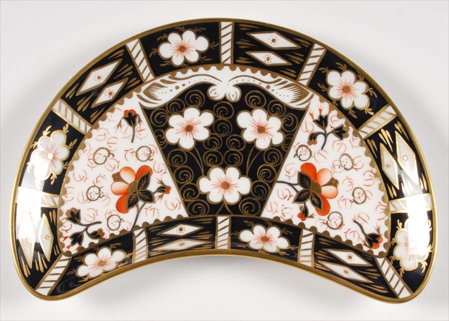 Traditional Imari Crescent Salad Plate by Royal Crown Derby-1