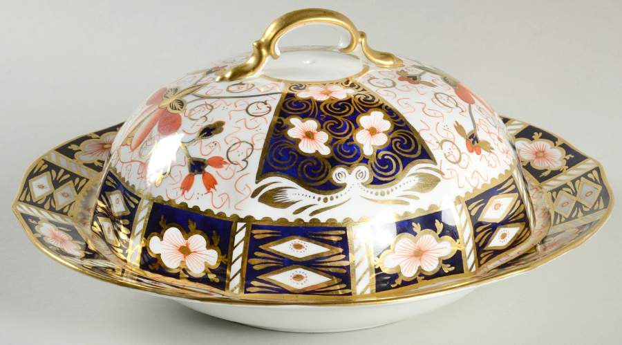 Traditional Imari Muffin Dish & Lid by Royal Crown Derby-1
