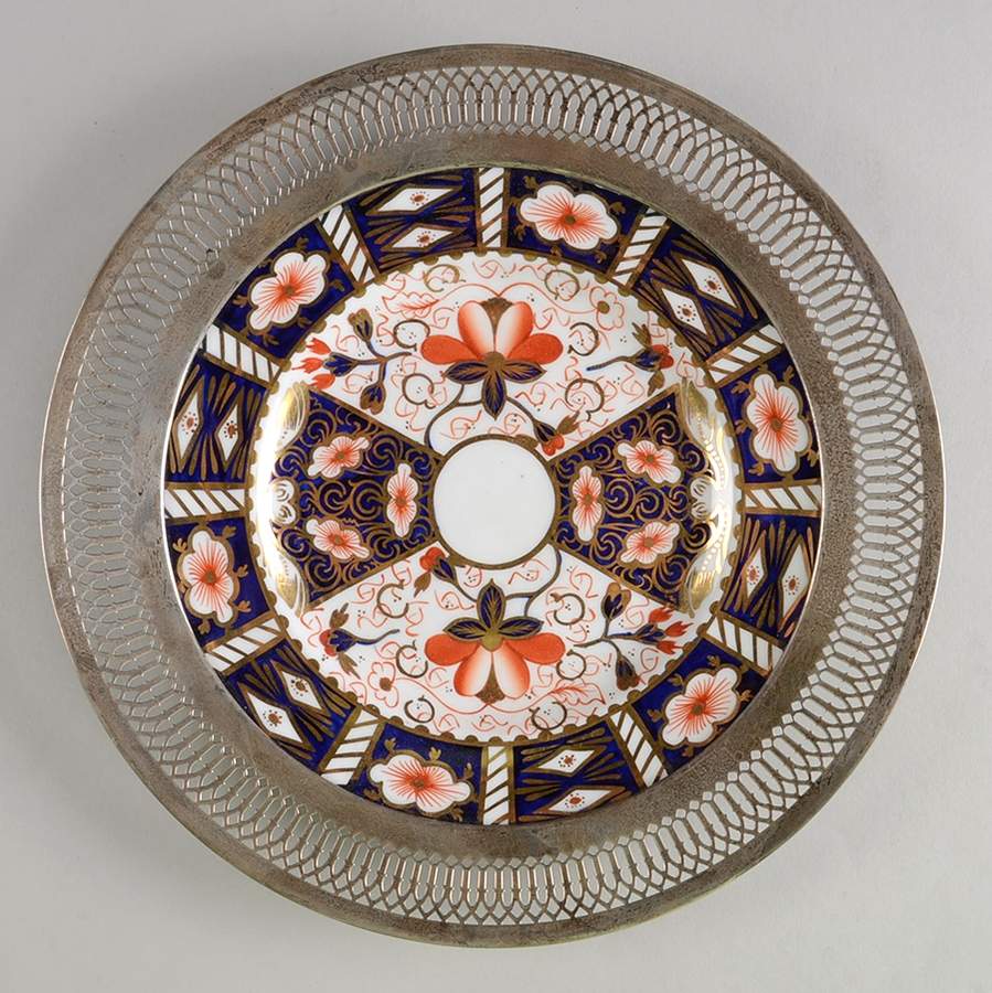 Traditional Imari Dessert Plate W/Sterling Rim by Royal Crown Derby-1