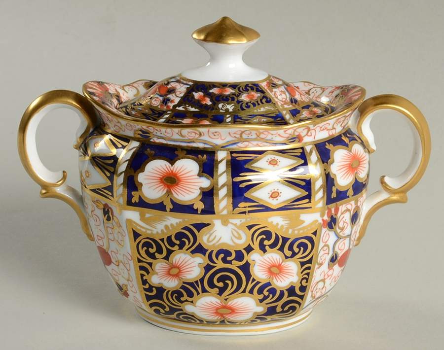 Traditional Imari Sugar Bowl & Lid by Royal Crown Derby-1