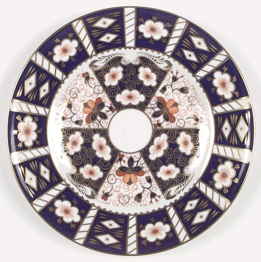 Traditional Imari Dinner Plate by Royal Crown Derby-1