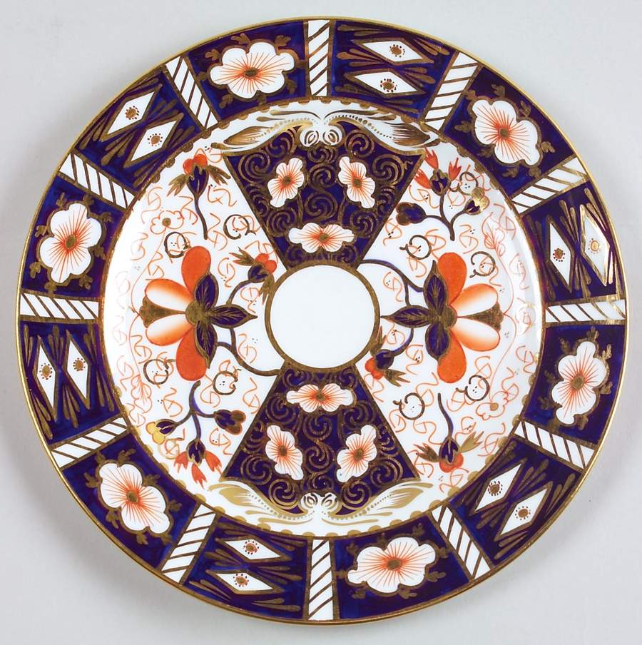Traditional Imari Dessert/Pie Plate by Royal Crown Derby-1