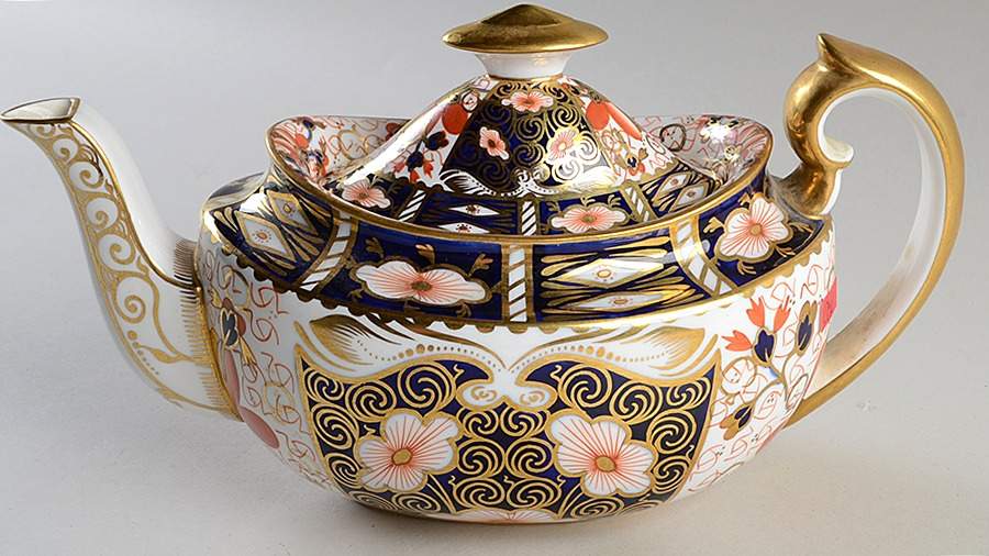 Traditional Imari Teapot No Lid by Royal Crown Derby-1