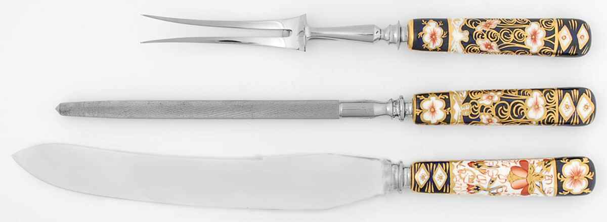 Traditional Imari Three Piece Carving Set by Royal Crown Derby-1
