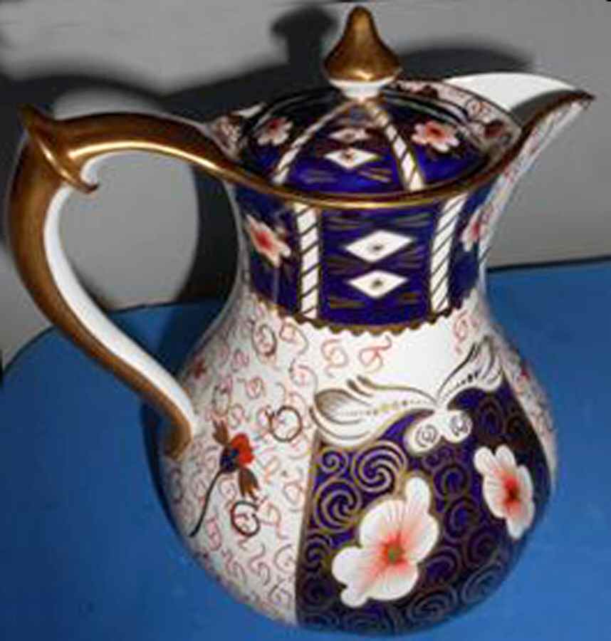 Traditional Imari Hot Water Jug & Lid by Royal Crown Derby-1