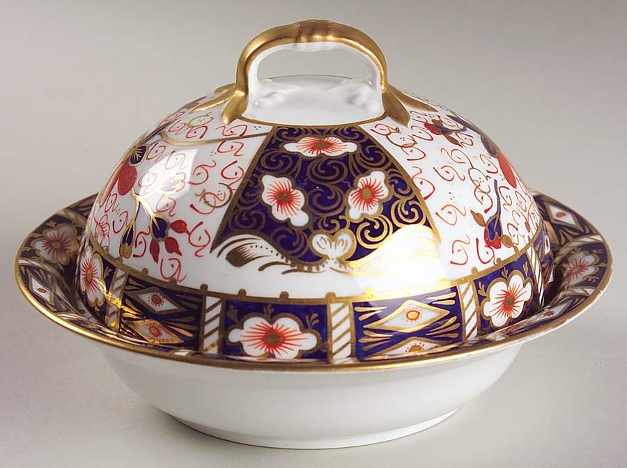 Traditional Imari Round Covered Butter by Royal Crown Derby-1