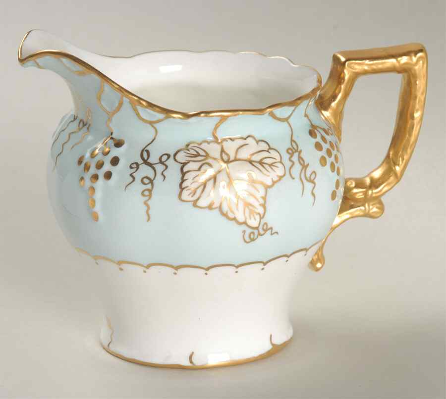 Vine Aqua (Cream Leaves) Creamer by Royal Crown Derby-1