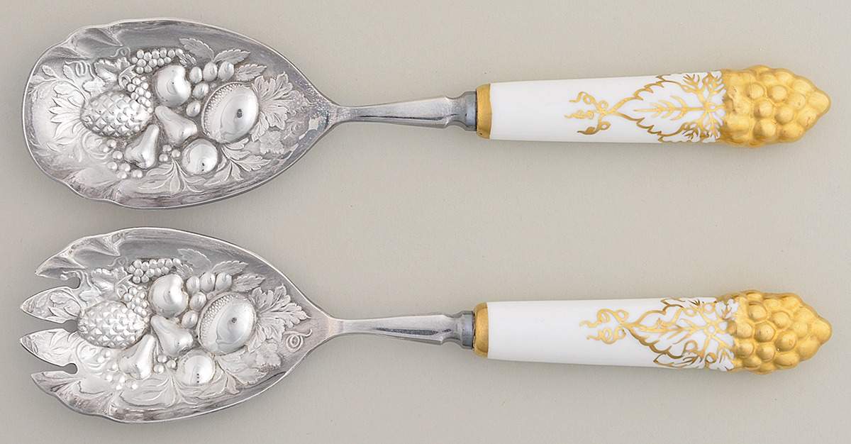 Vine Gold (2 Piece) Salad Set with Stainless Bowl by Royal Crown Derby-1
