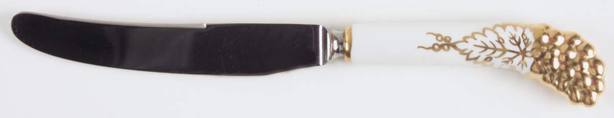 Vine Gold Large Dinner Knife by Royal Crown Derby-1