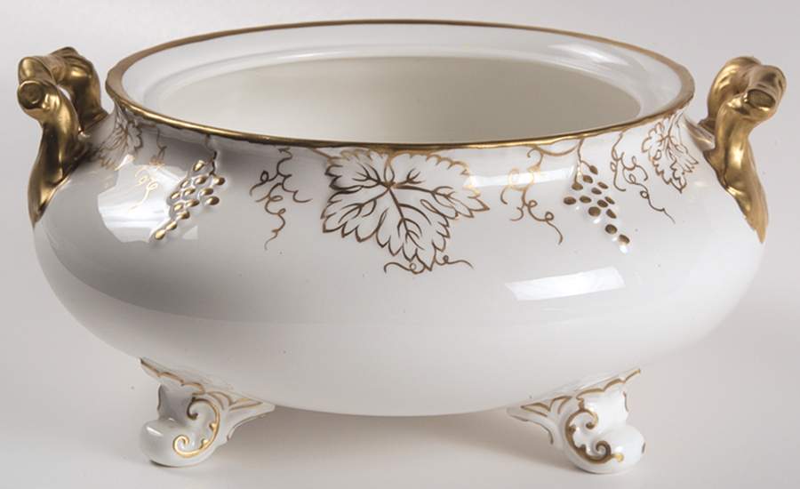 Vine Gold Round Vegetable No Lid by Royal Crown Derby-1