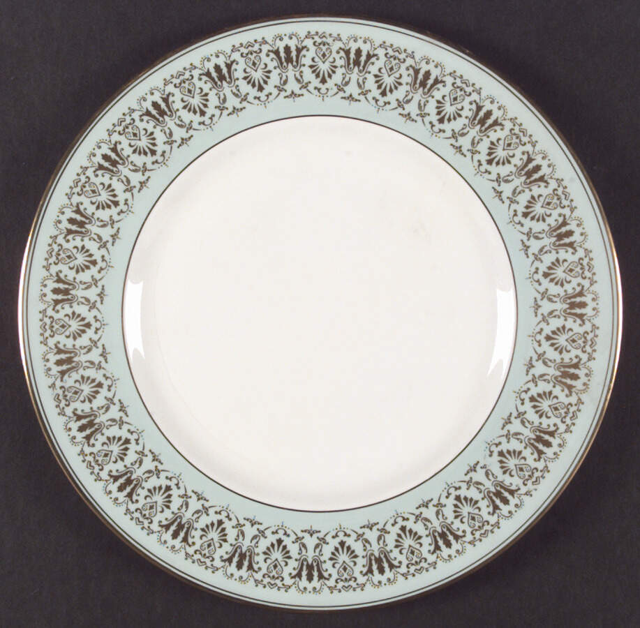 Cumberland Dinner Plate by Royal Chelsea-1
