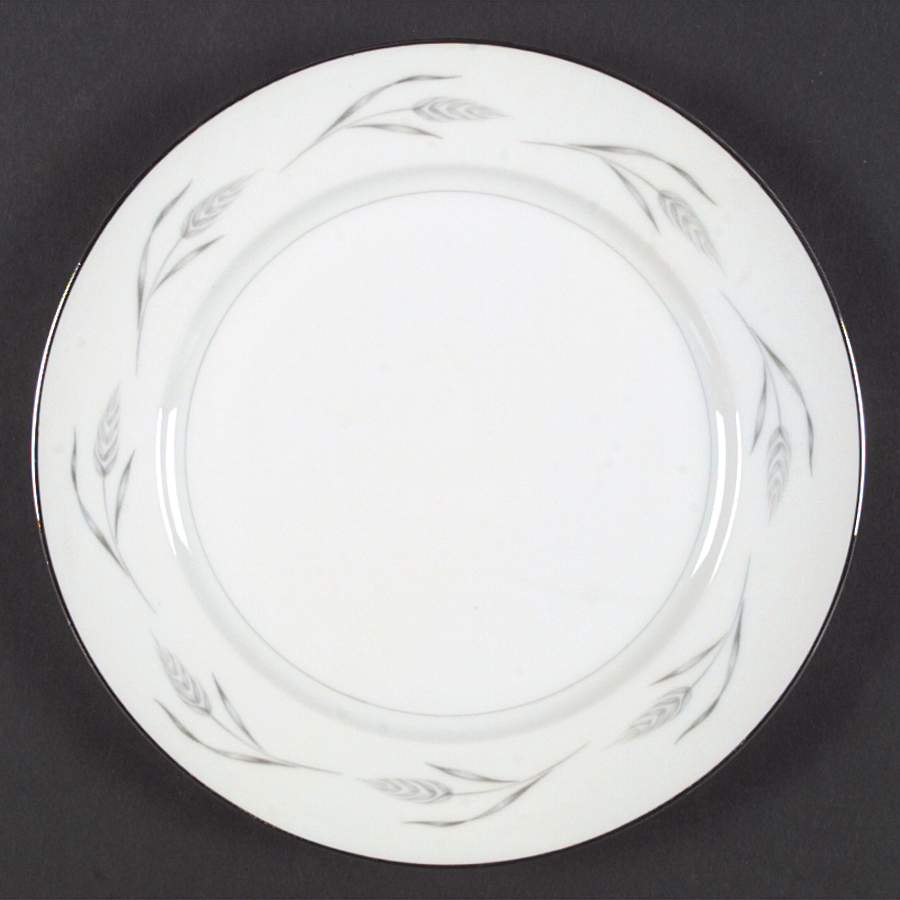 Silver Wheat Dinner Plate by Royal Cameo-1