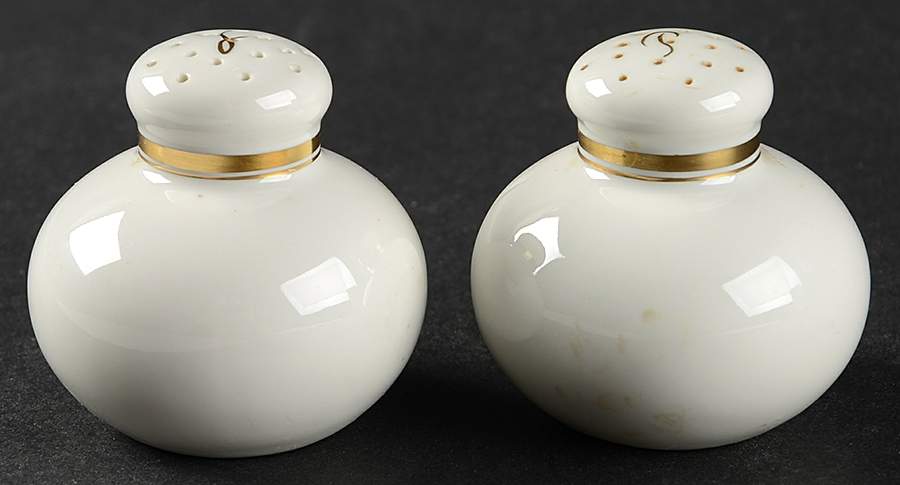 1222 Salt & Pepper Set by Royal Copenhagen-1