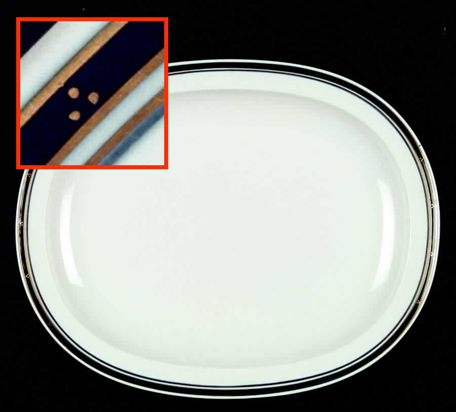 47 14" Oval Serving Platter by Royal Copenhagen-1
