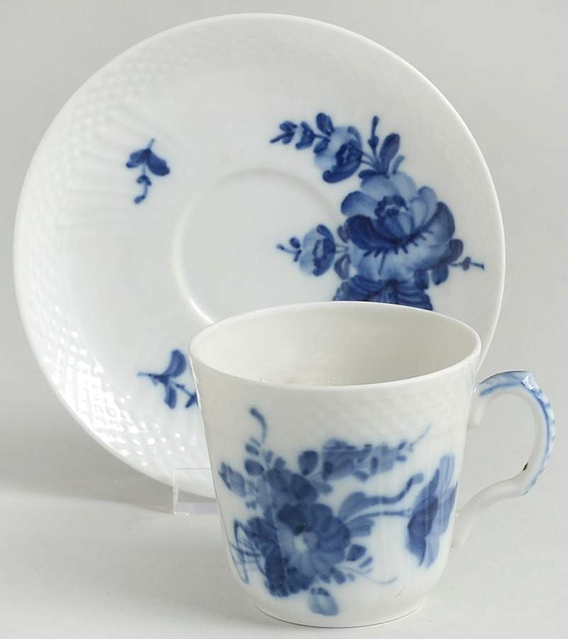 Blue Flowers Curved) Flat Demitasse Cup & Saucer Set by Royal Copenhagen-1