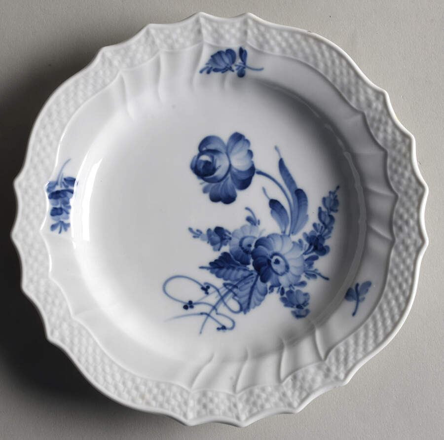 Blue Flowers Curved) Bread & Butter Plate by Royal Copenhagen-1