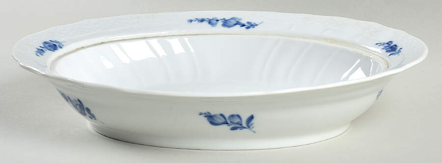 Blue Flowers Curved) Oval Vegetable No Lid by Royal Copenhagen-1