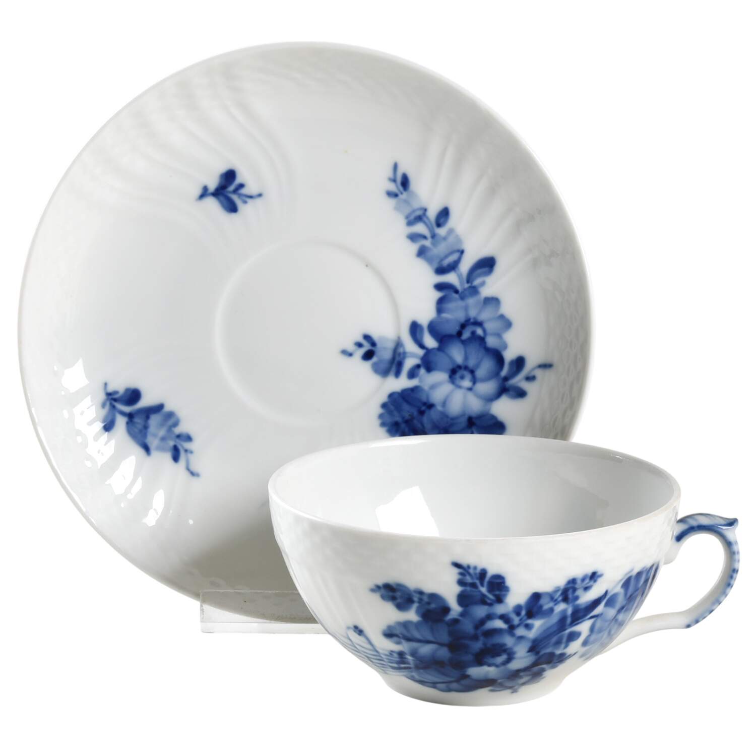 Blue Flowers Curved) Flat Cup & Saucer Set by Royal Copenhagen-1