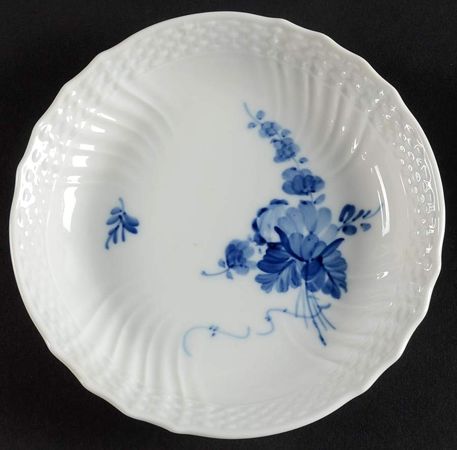 Blue Flowers Curved) Saucer for Bouillon Cup by Royal Copenhagen-1