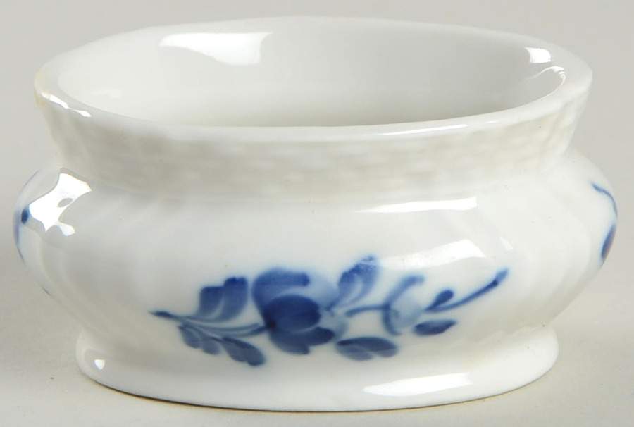 Blue Flowers Curved) Salt Dip by Royal Copenhagen-1