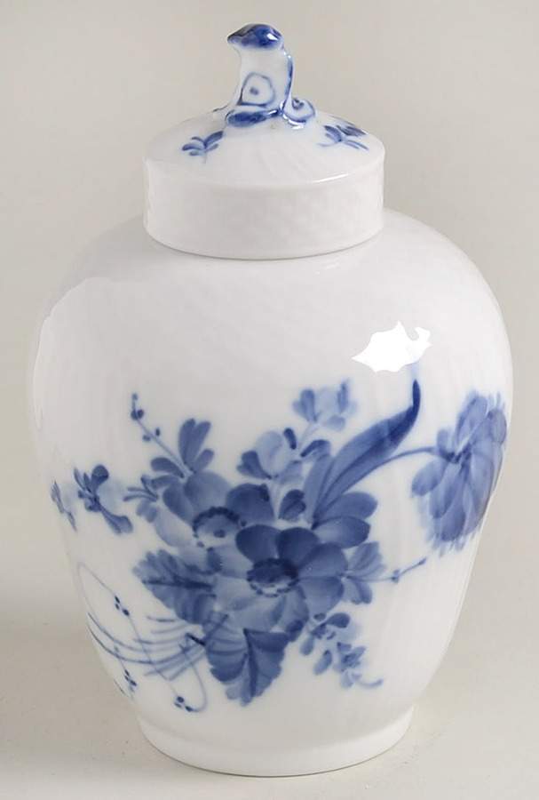 Blue Flowers Curved) Tea Caddy & Lid by Royal Copenhagen-1