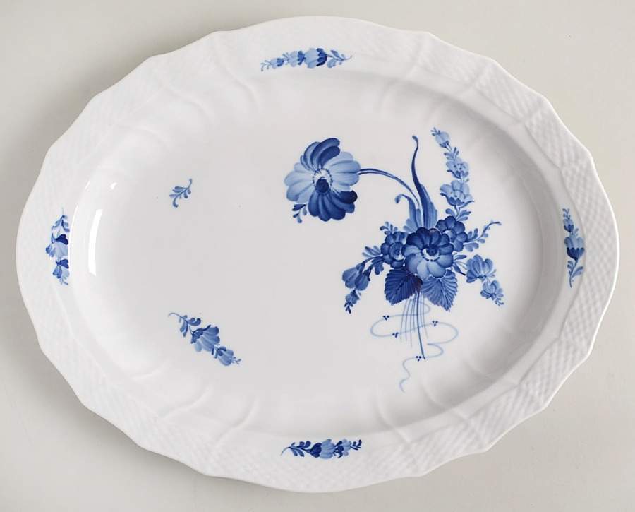 Blue Flowers Curved) 16" Oval Serving Platter by Royal Copenhagen-1