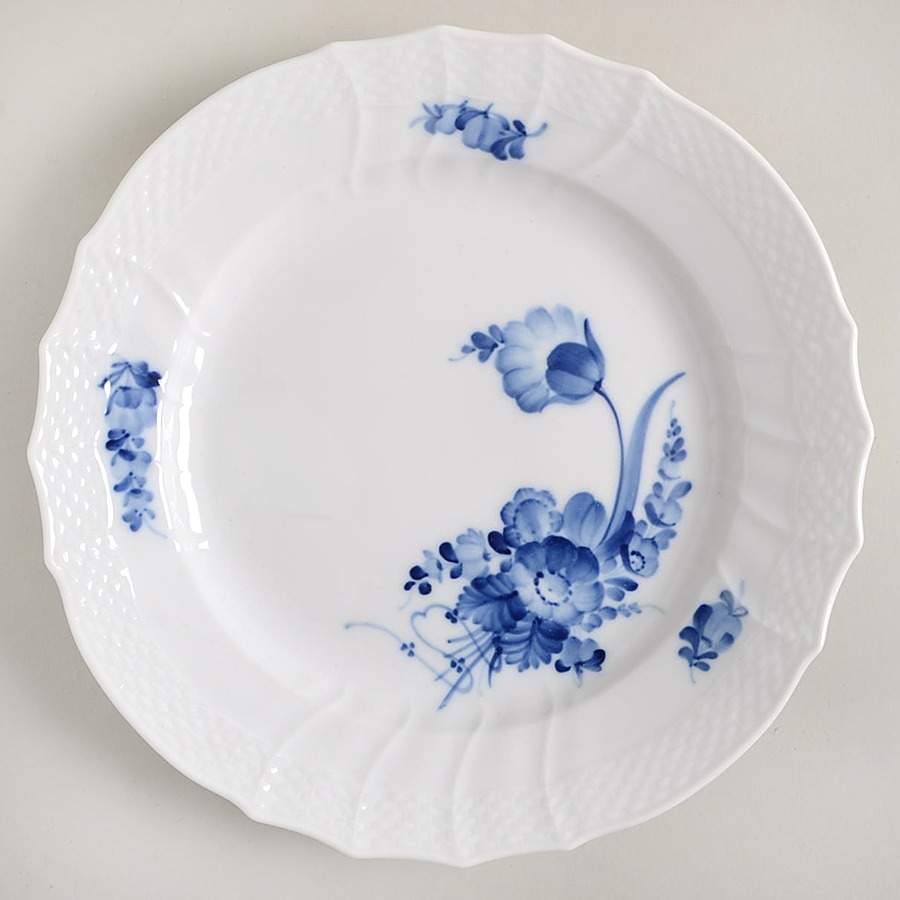 Blue Flowers Curved) Luncheon Plate by Royal Copenhagen-1