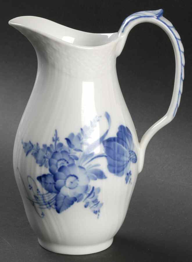 Blue Flowers Curved) 14 Oz Pitcher by Royal Copenhagen-1