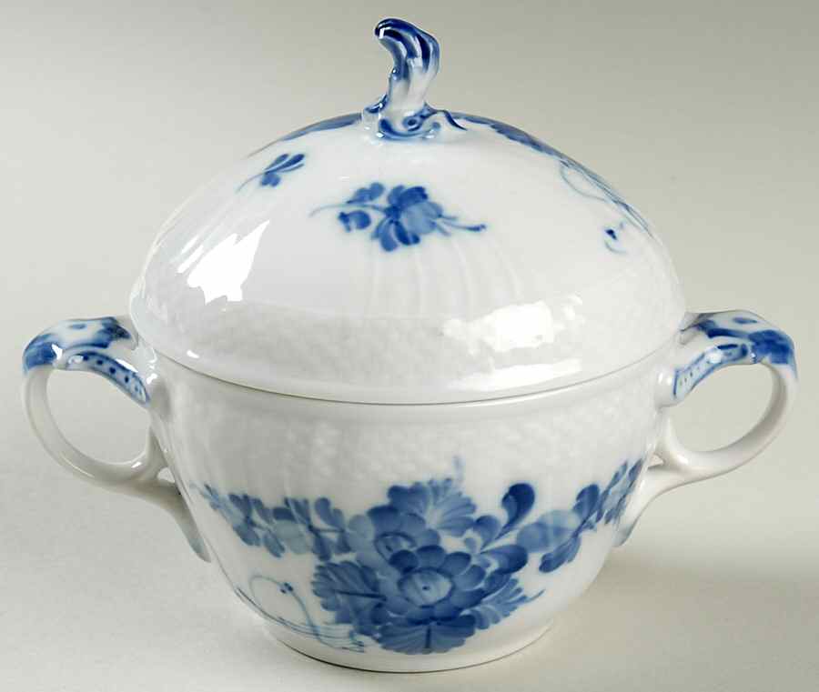 Blue Flowers Curved) Sugar Bowl & Lid by Royal Copenhagen-1