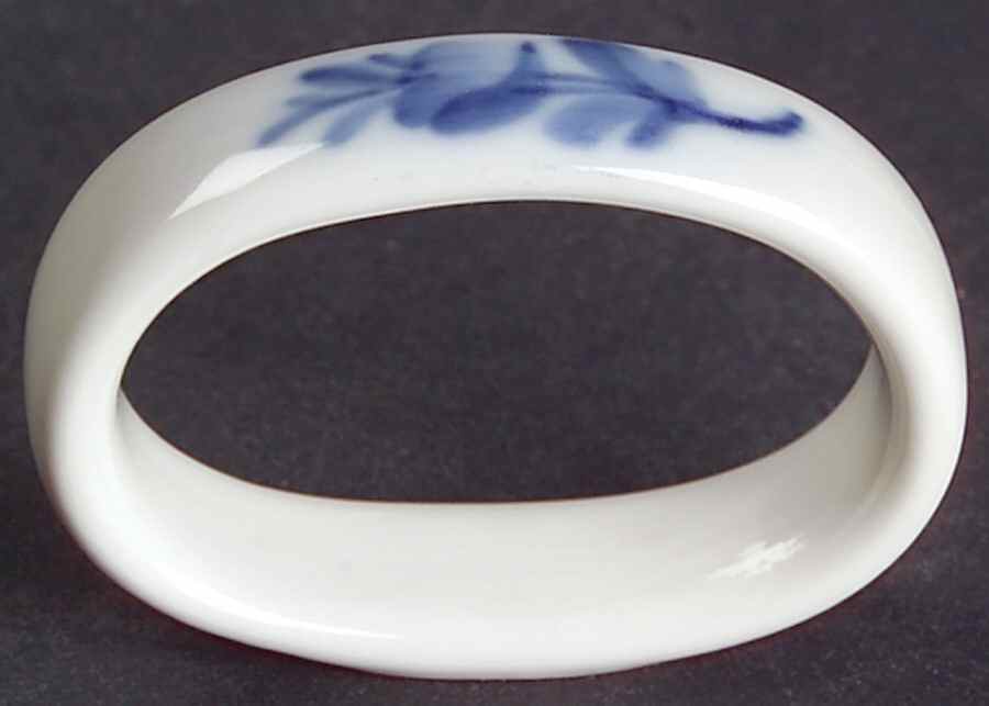 Blue Flowers Curved) Napkin Ring by Royal Copenhagen-1