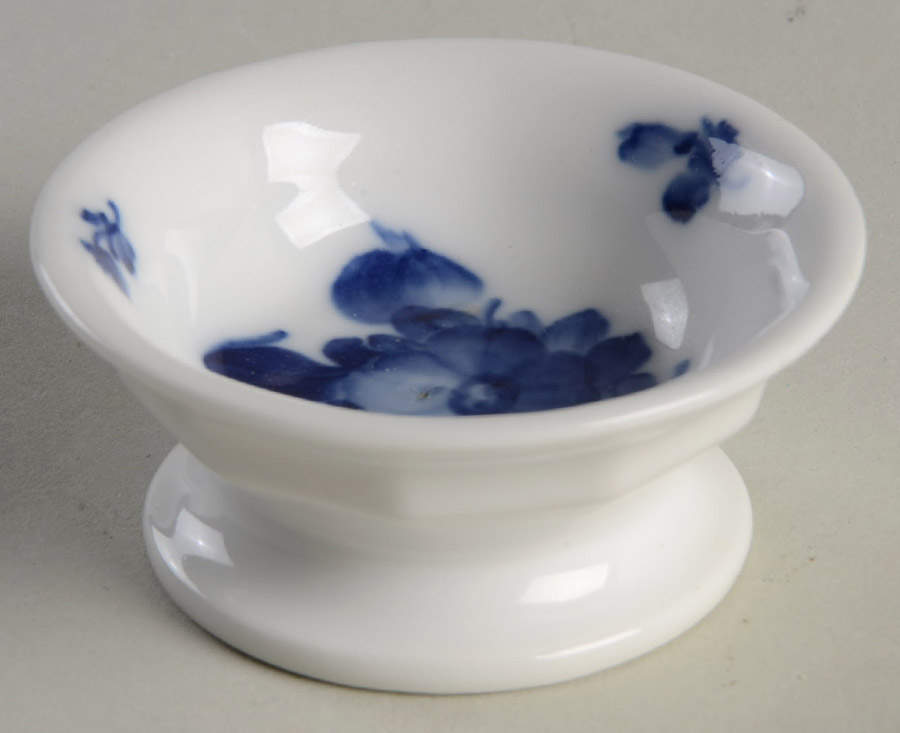 Blue Flowers Salt Dip by Royal Copenhagen-1