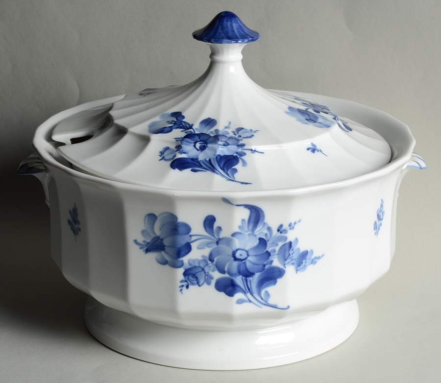 Blue Flowers Tureen &  Lid by Royal Copenhagen-1