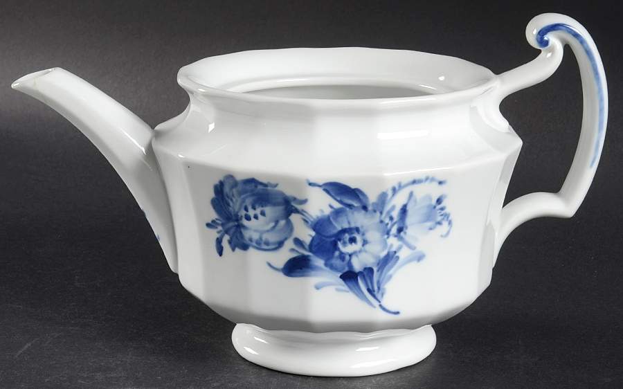 Blue Flowers Teapot No Lid by Royal Copenhagen-1