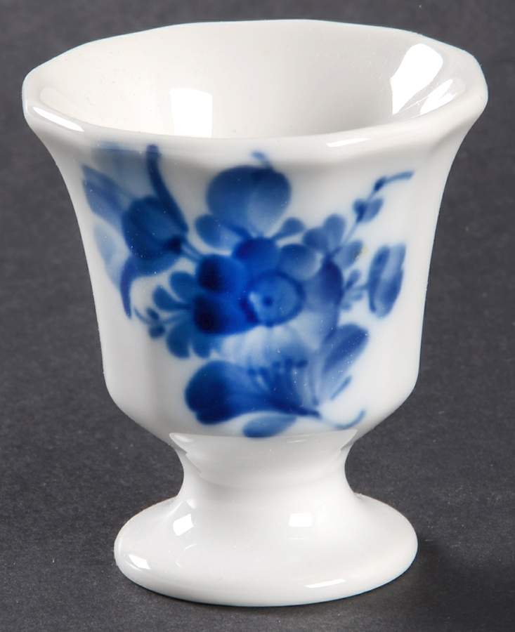 Blue Flowers Single Egg Cup by Royal Copenhagen-1