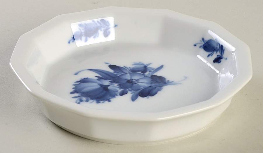 Blue Flowers 5" Ashtray by Royal Copenhagen-1