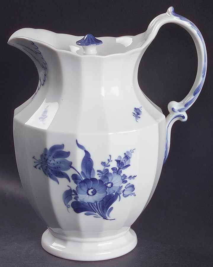 Blue Flowers 48 Oz Pitcher with Lid by Royal Copenhagen-1