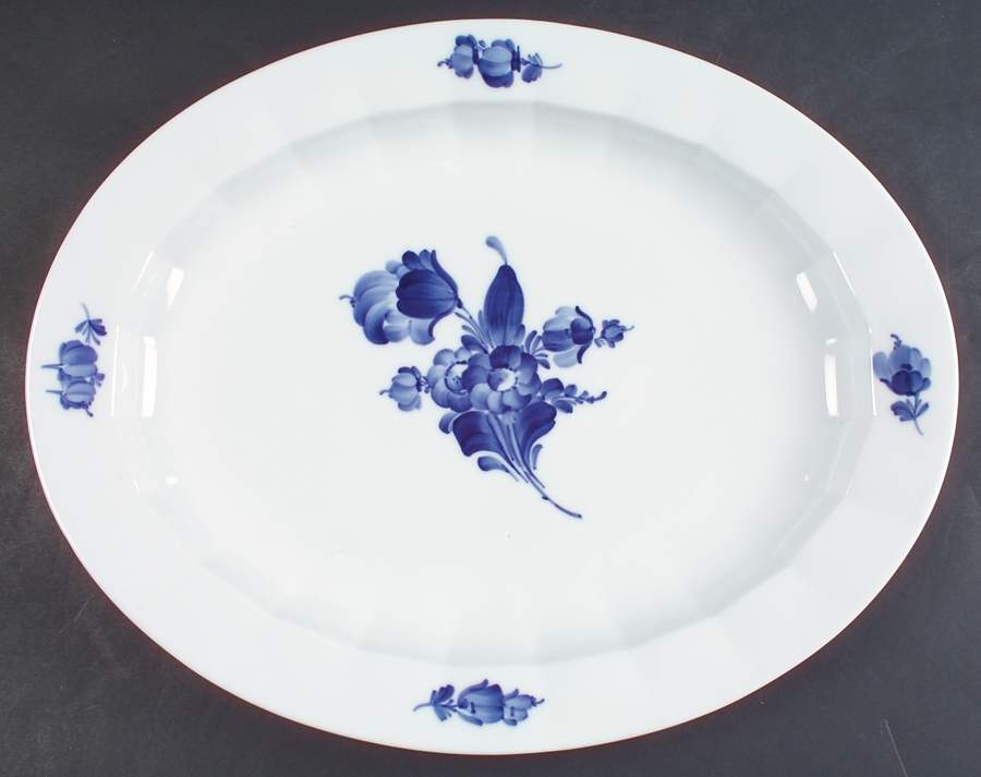 Blue Flowers 16" Oval Serving Platter by Royal Copenhagen-1