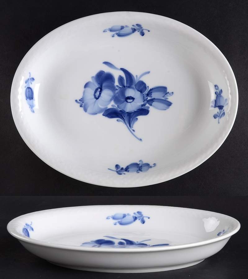 Blue Flowers Braided 10" Shallow Oval Bowl by Royal Copenhagen-1