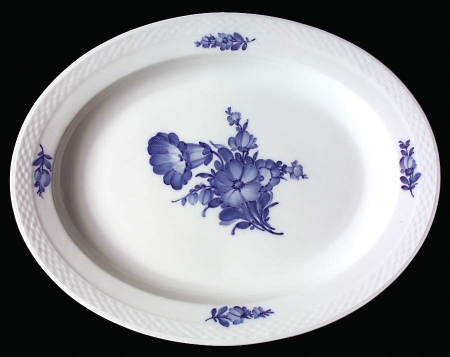 Blue Flowers Braided 14" Oval Serving Platter by Royal Copenhagen-1