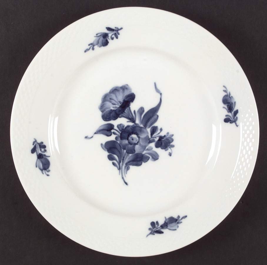 Blue Flowers Braided Dinner Plate by Royal Copenhagen-1