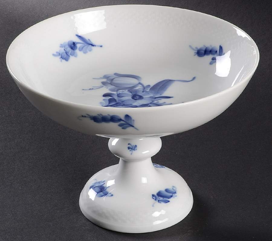 Blue Flowers Braided 8" Diameter Pedestal Cake Stand by Royal Copenhagen-1