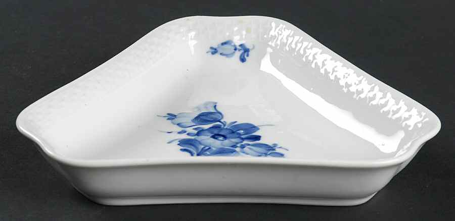Blue Flowers Braided Tray for Condiment Set by Royal Copenhagen-1