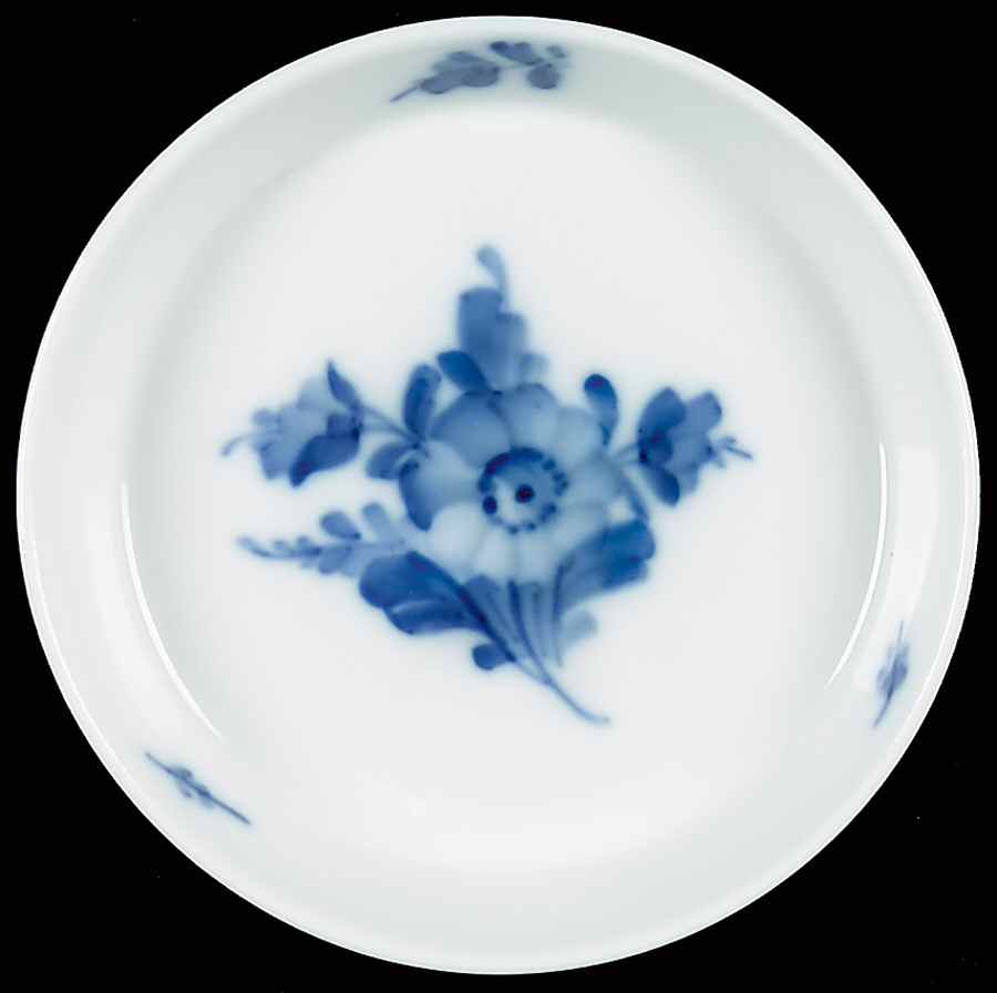 Blue Flowers Braided 3" Ashtray by Royal Copenhagen-1