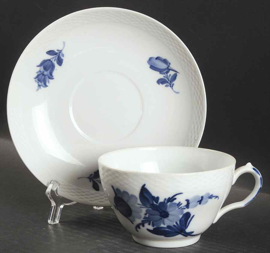 Blue Flowers Braided Oversized Cup & Saucer Set by Royal Copenhagen-1