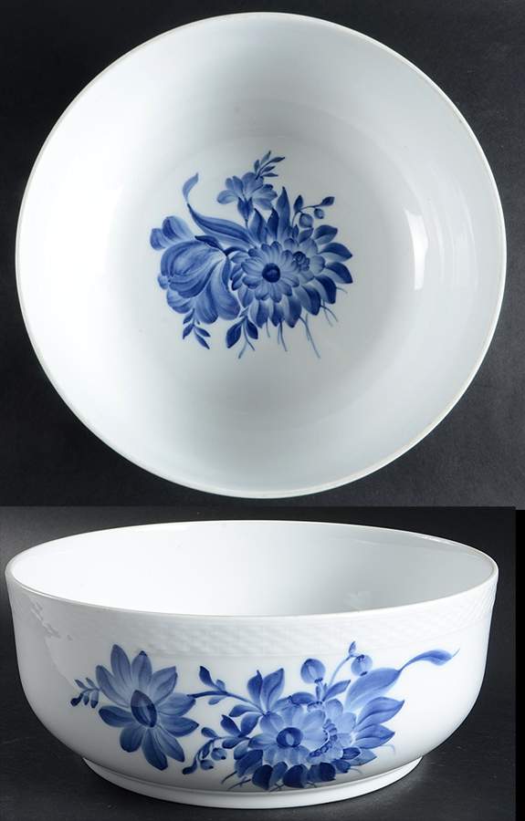 Blue Flowers Braided 11" Large Salad Serving Bowl by Royal Copenhagen-1