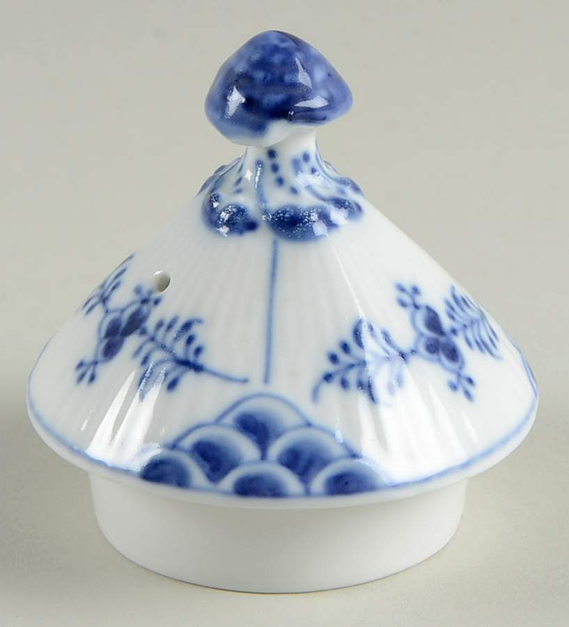 Blue Fluted Full Lace (No Trim) Lid for Small Teapot by Royal Copenhagen-1